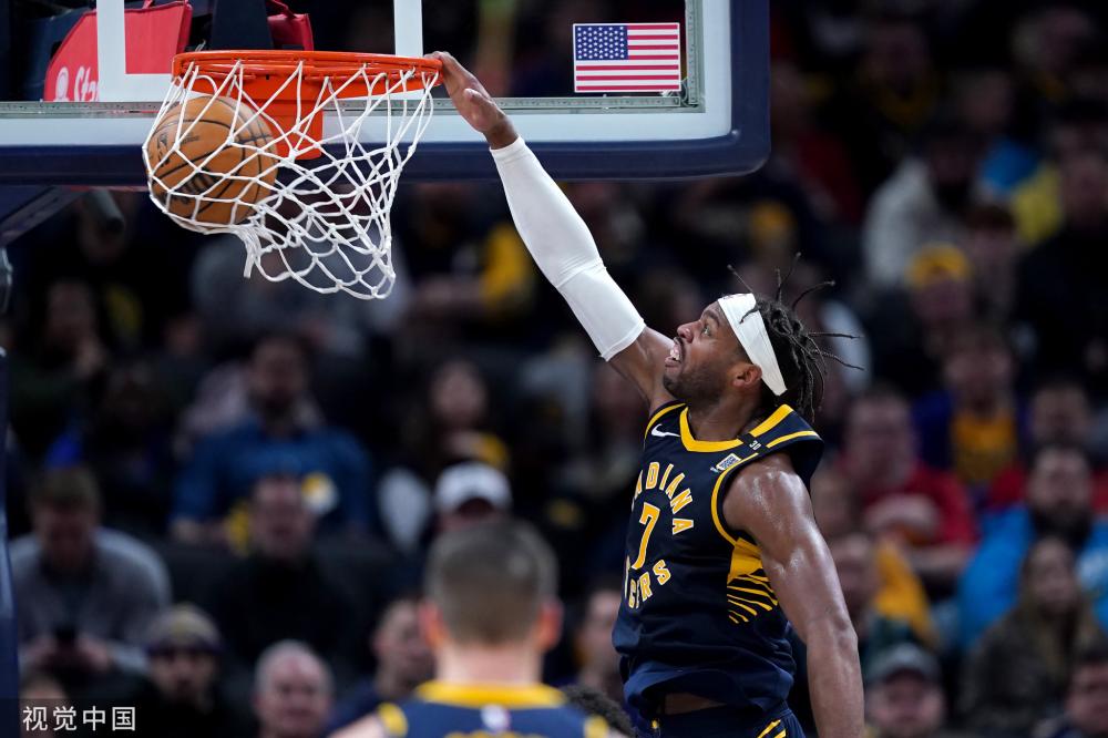 也是对球迷 也是对球迷